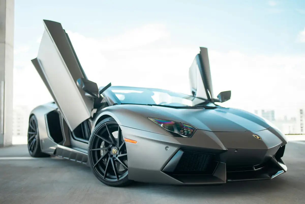 Exotic supercar for a Miami bachelor weekend