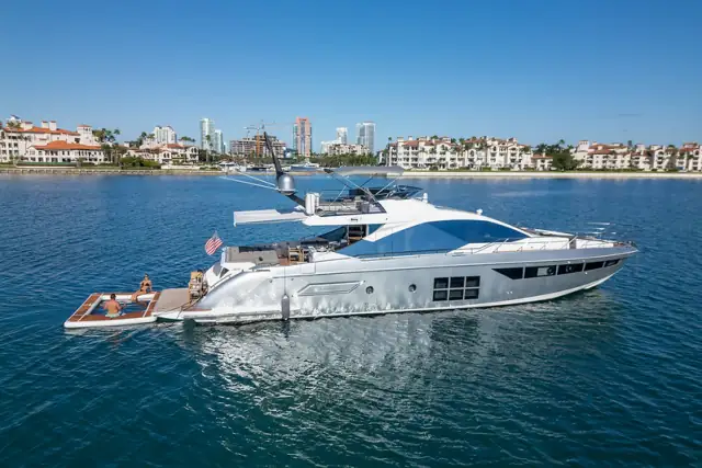 72ft Azimut S7 yacht
