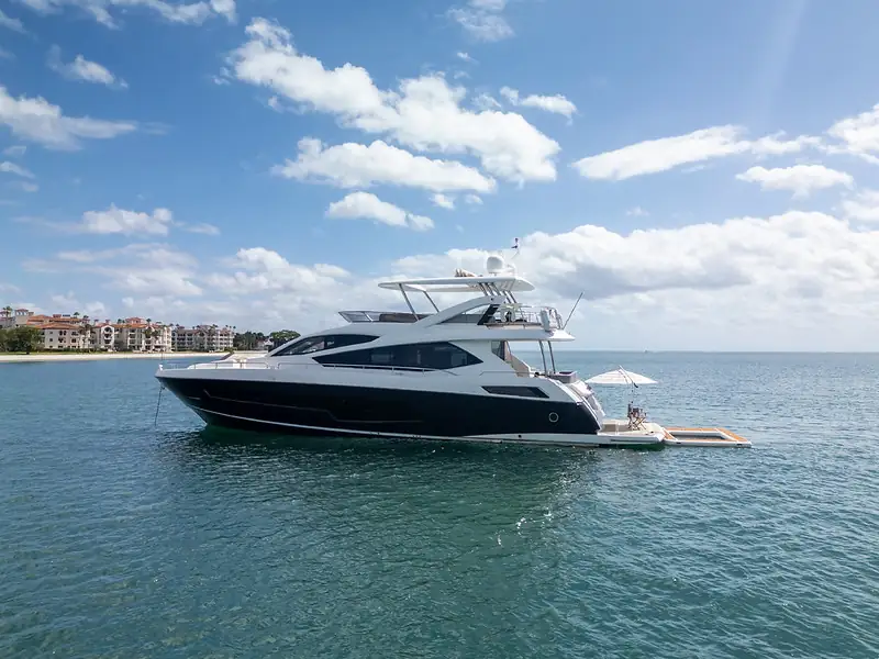 Luxury yacht for a Miami bachelorette weekend